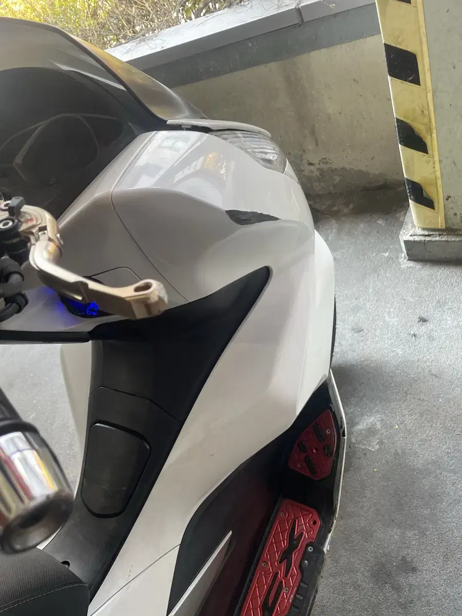 Pcx125 20년식